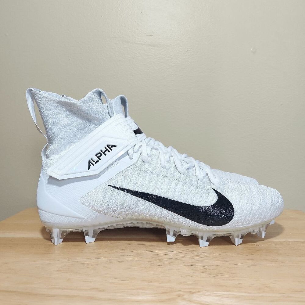 Nike Alpha Menace Elite 2 Flyknit Football Cleats White AO3374-101 Men's Size 10